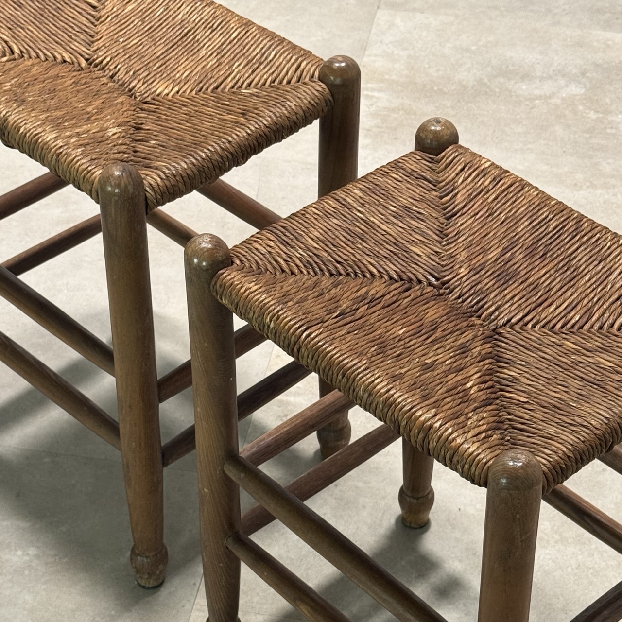 Vintage Stools Oak Rush