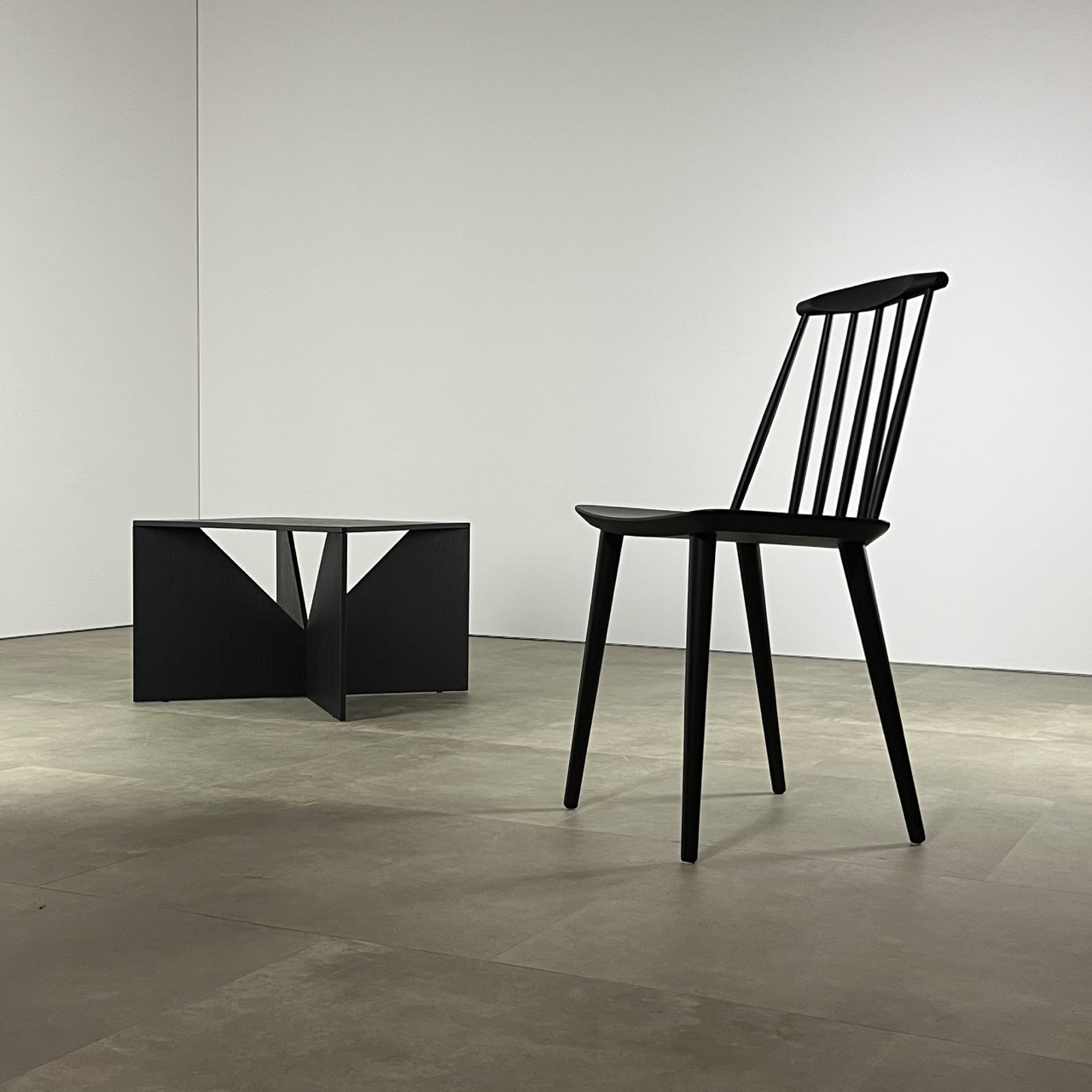 "FK04" Coffee Table