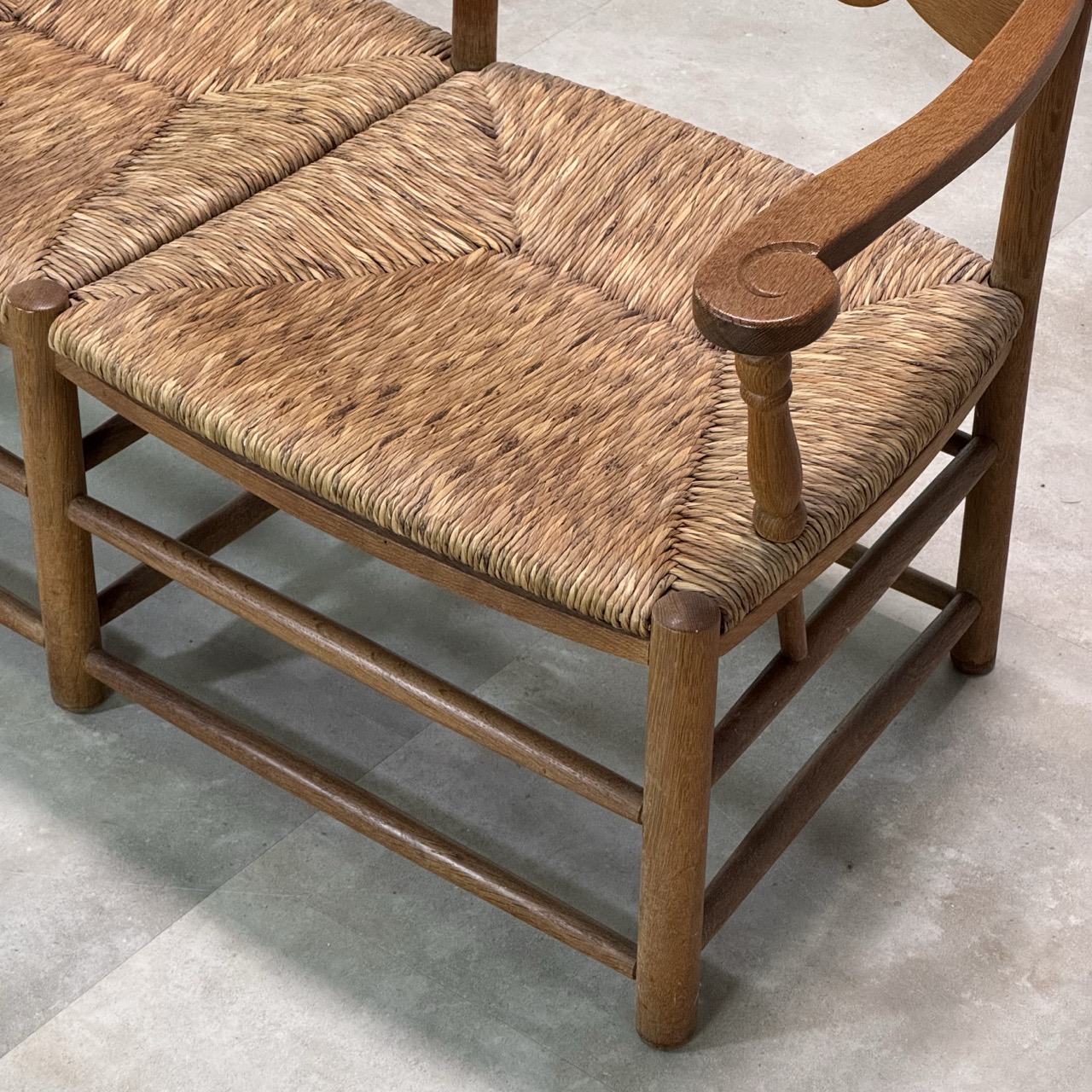 Vintage Bench Oak Rush