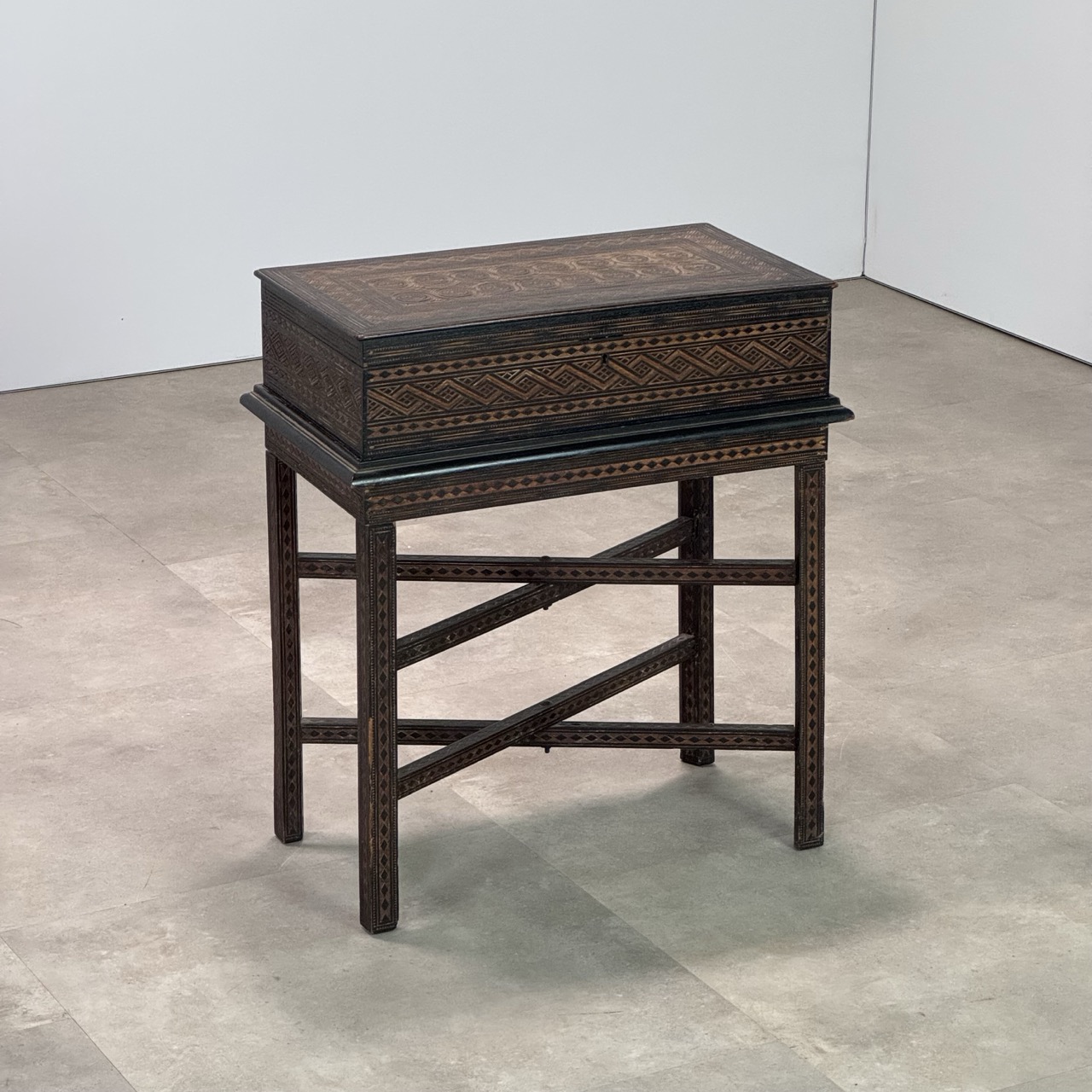 Vintage Side Table Travel 