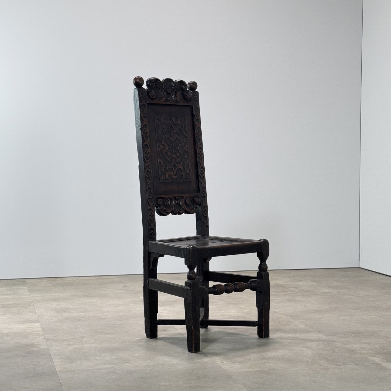 Antique Hallway Chair 
