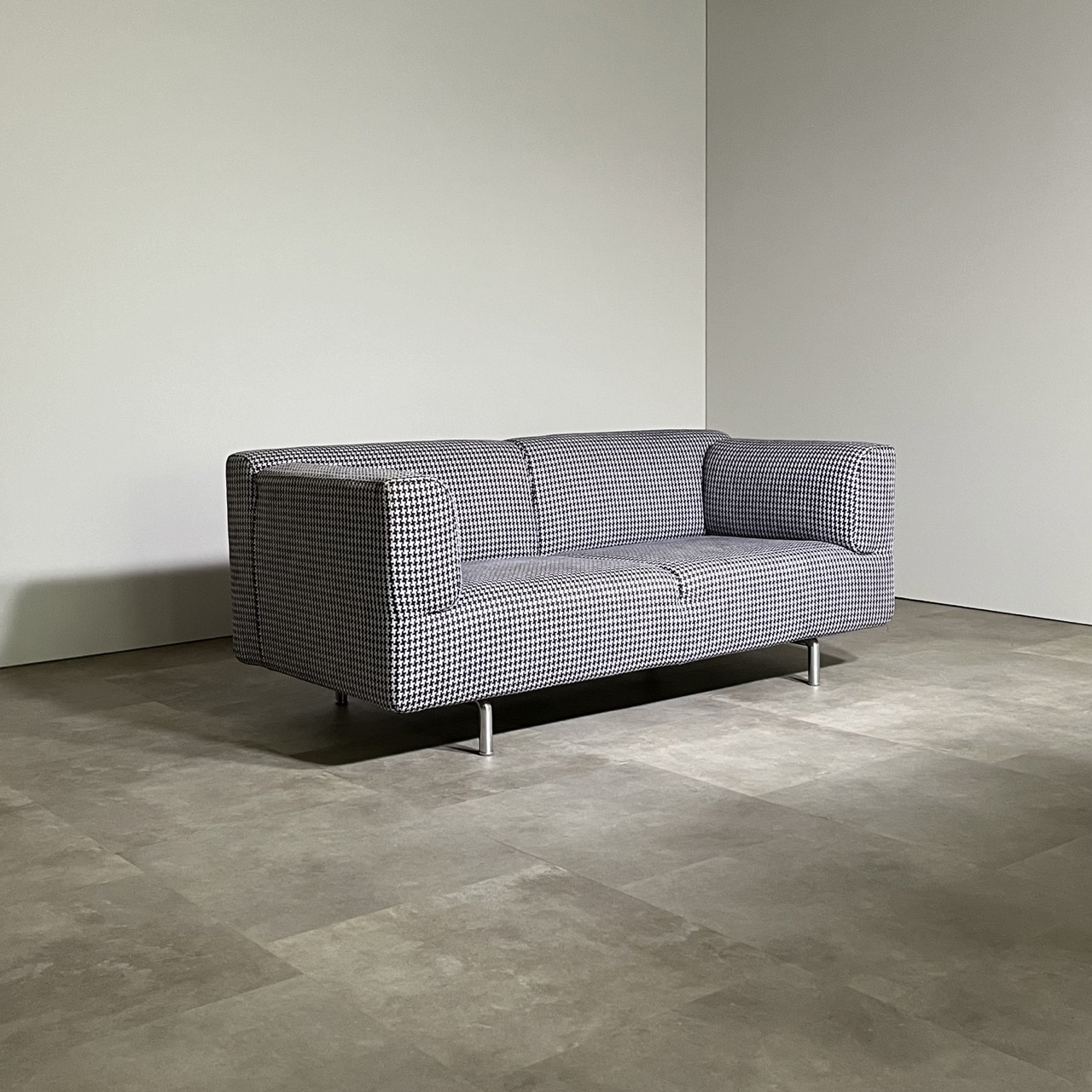 "MET 250" sofa