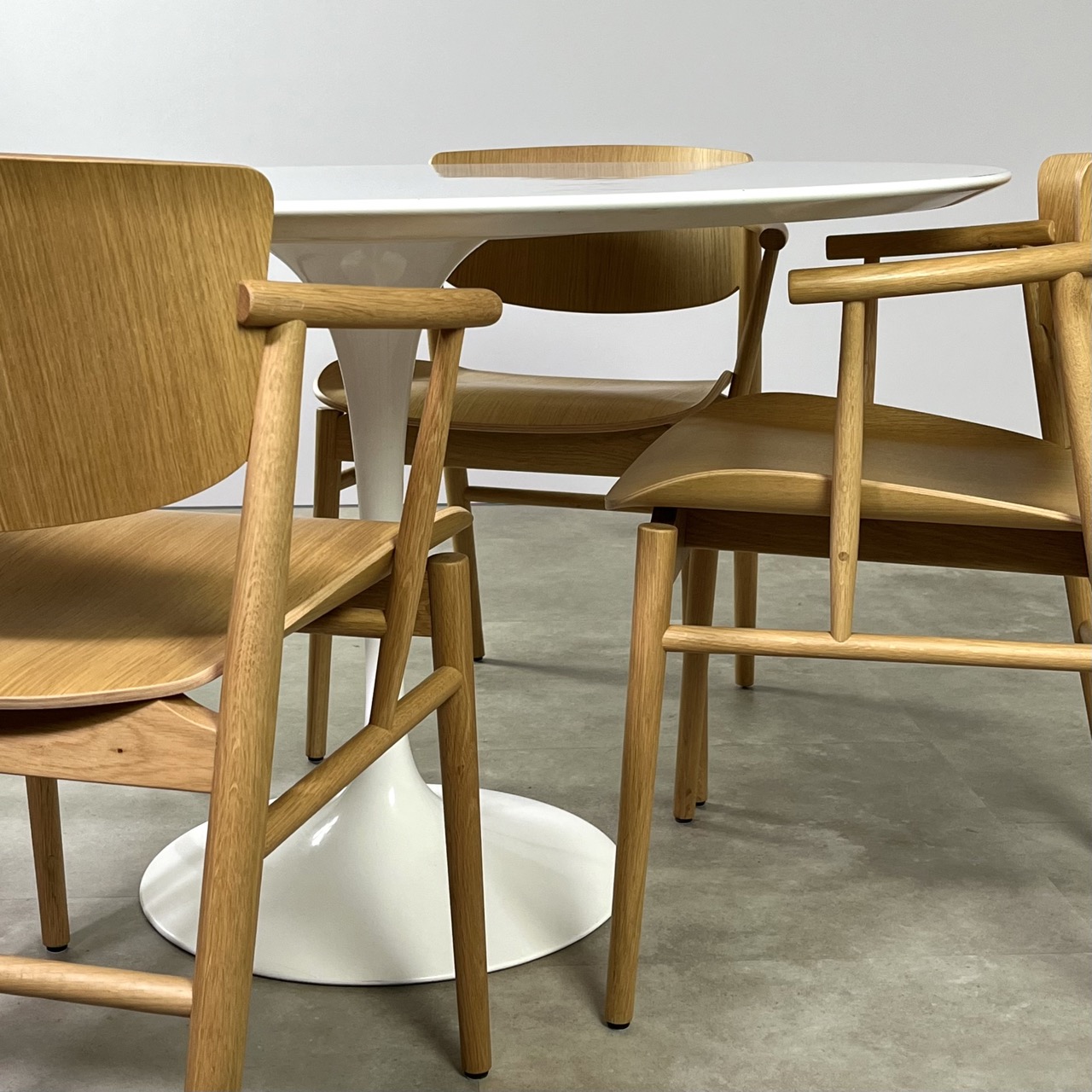 "Tulip" Dining Table