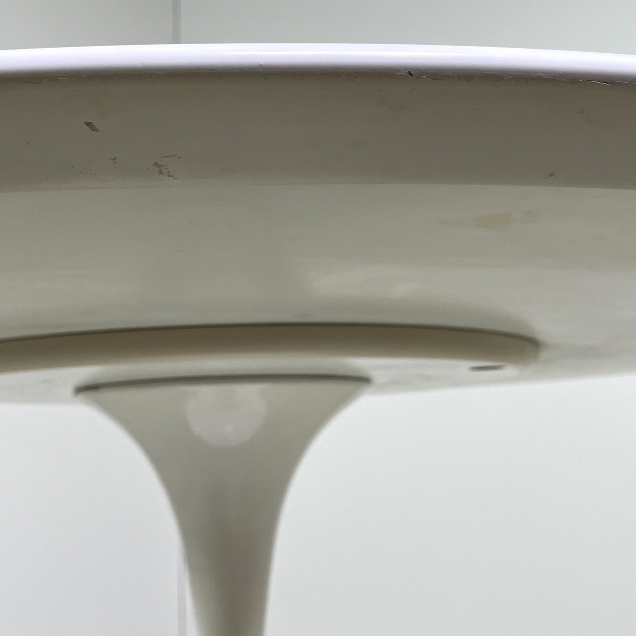 "Tulip" Dining Table