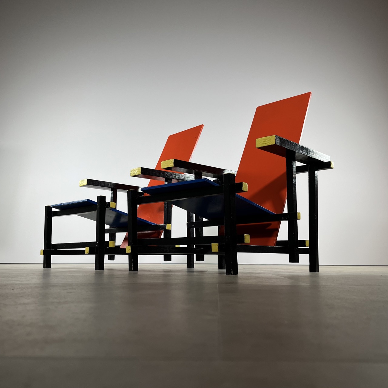 "Red&Blue" Inspired Chairs