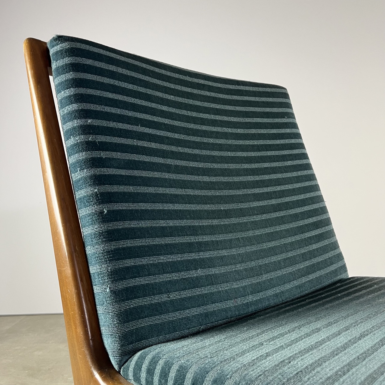 "Boomerang" Easy Chairs