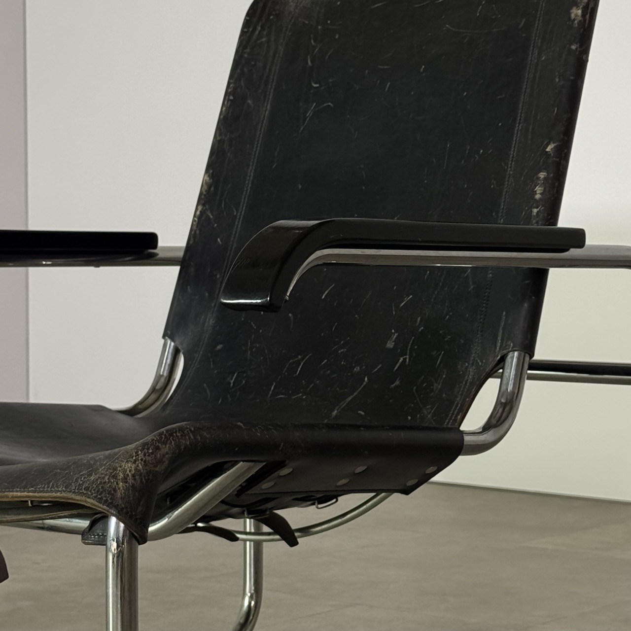 "S35" Lounge Chair