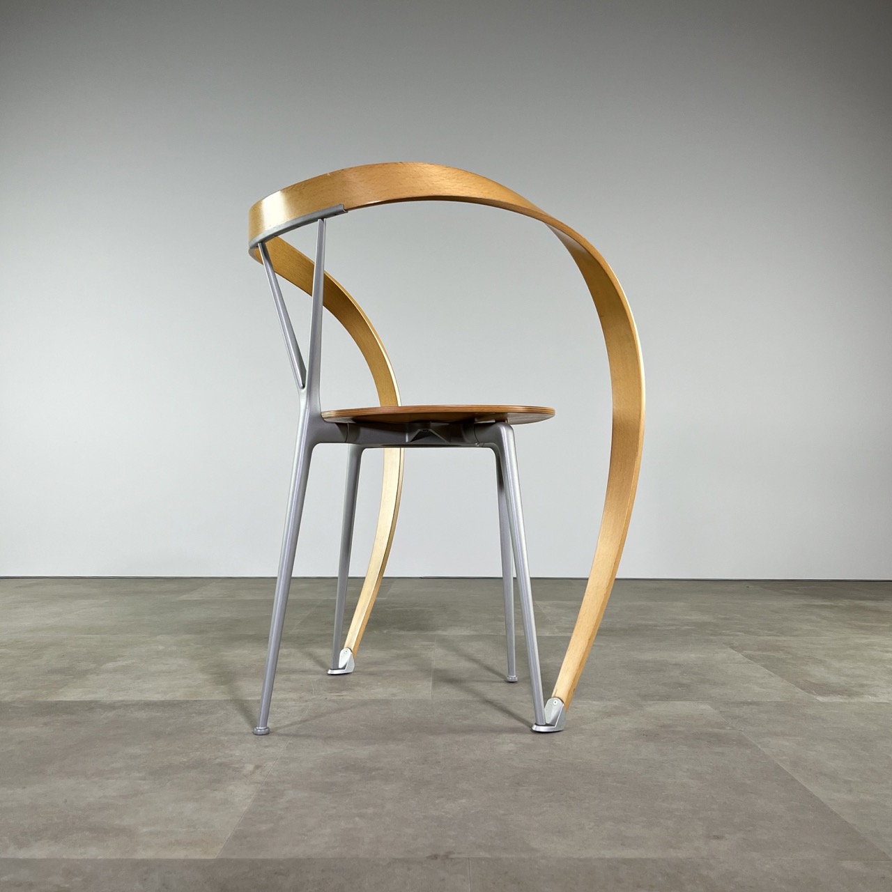 "Reverse" Chair