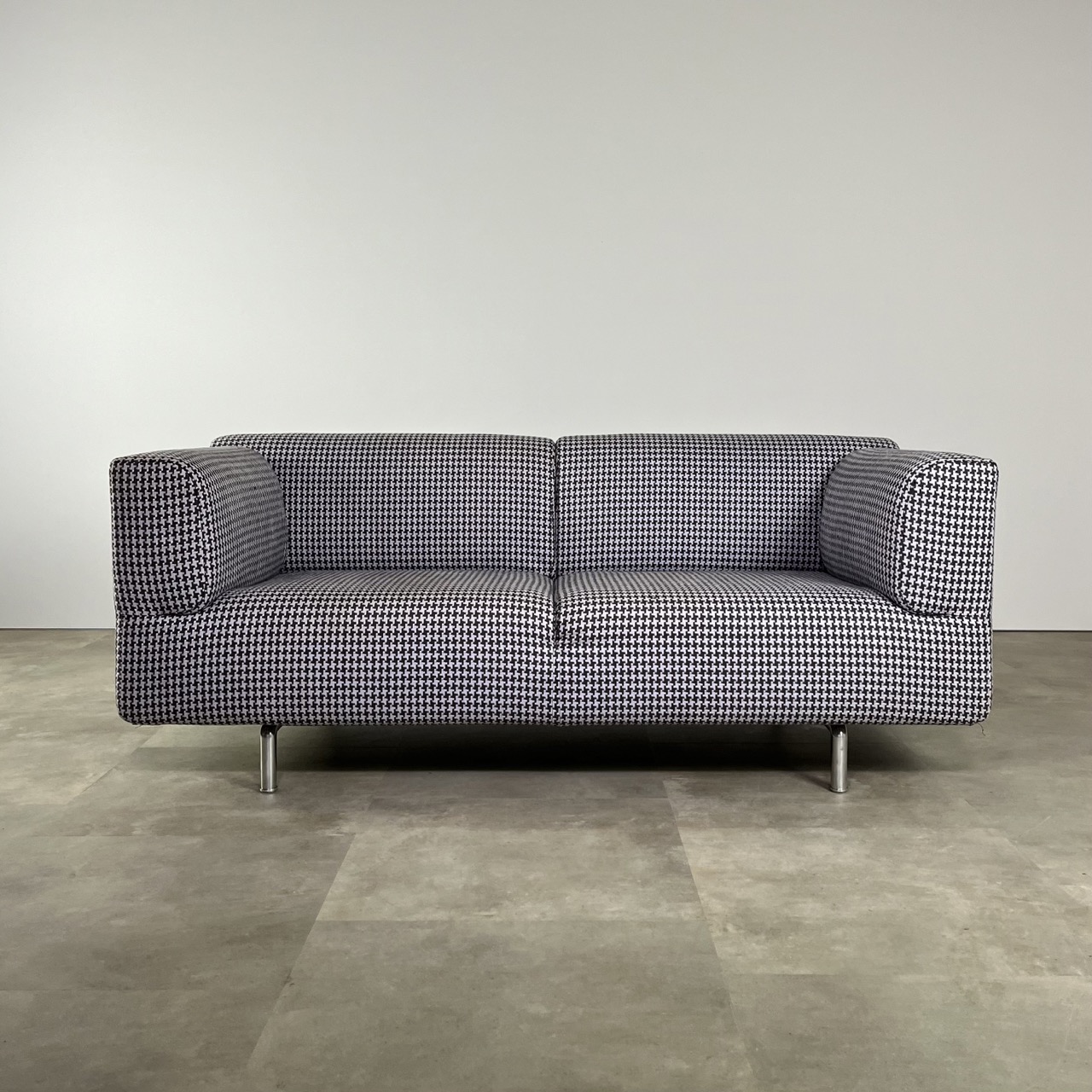 "MET 250" sofa