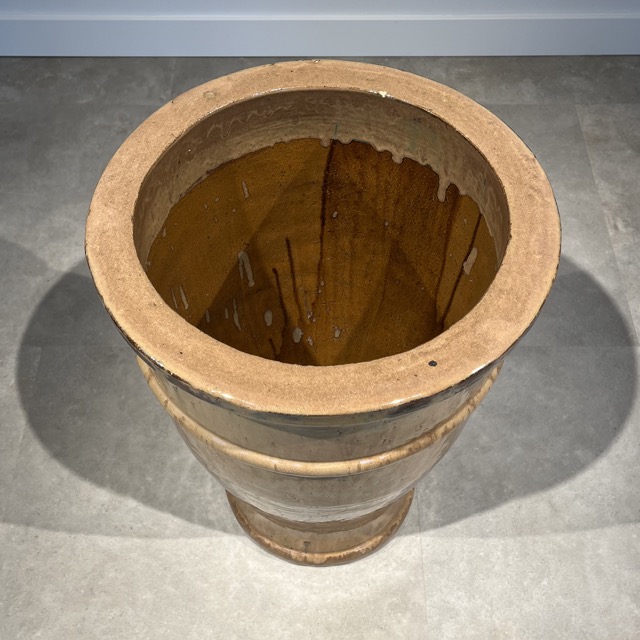 Outdoor Pottery 