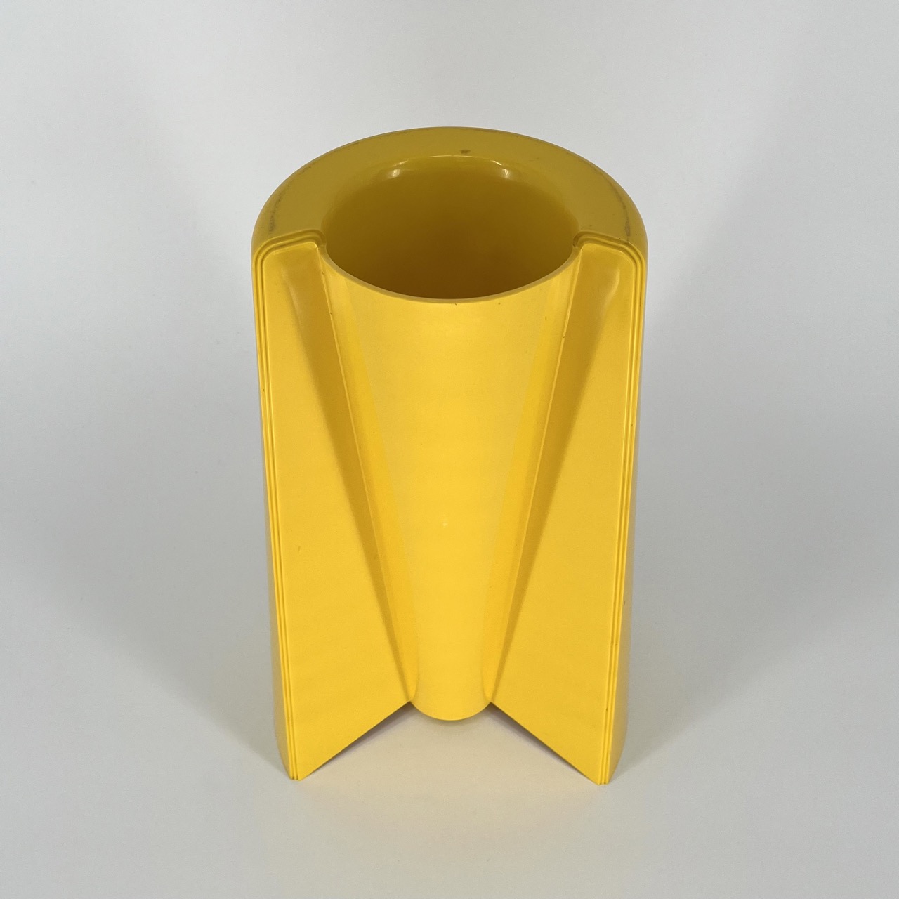 "Pago Pago" Vase
