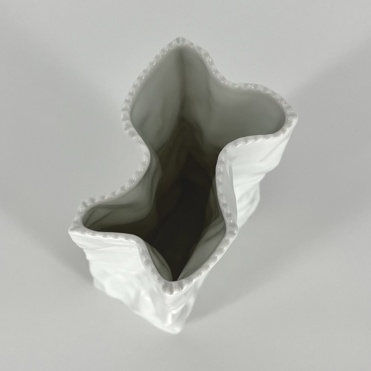 "Do not litter" Vase