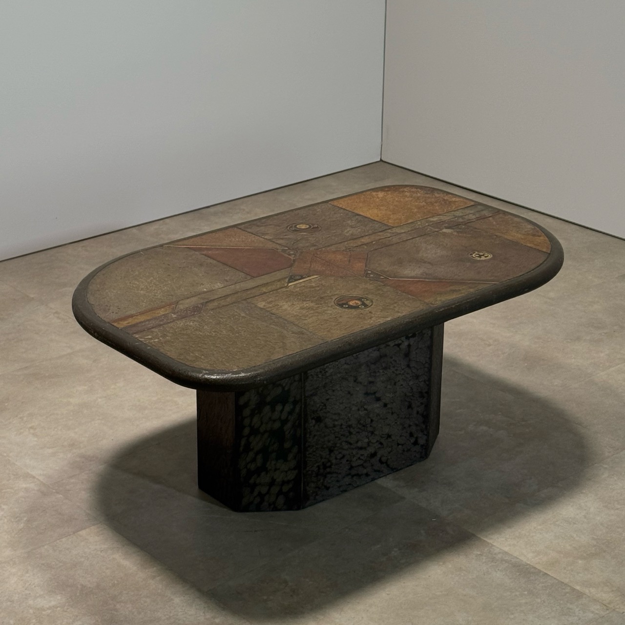 Vintage Coffee Table Rambburon