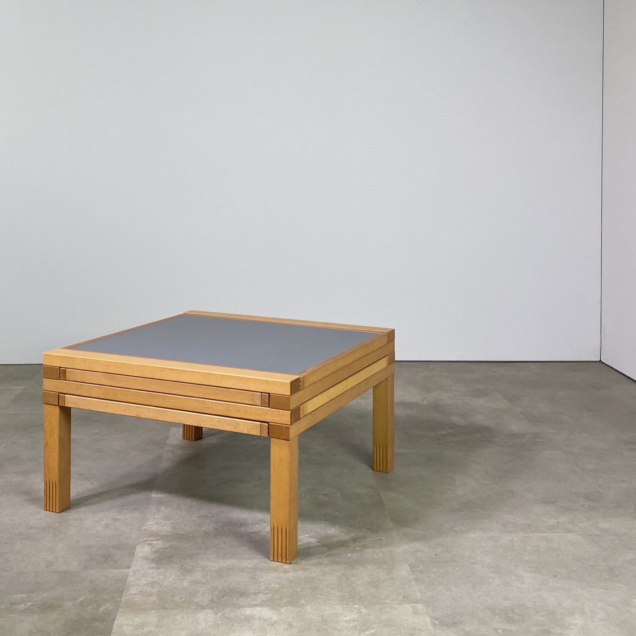 Contemporary Coffee Table Contemporary Coffee Table