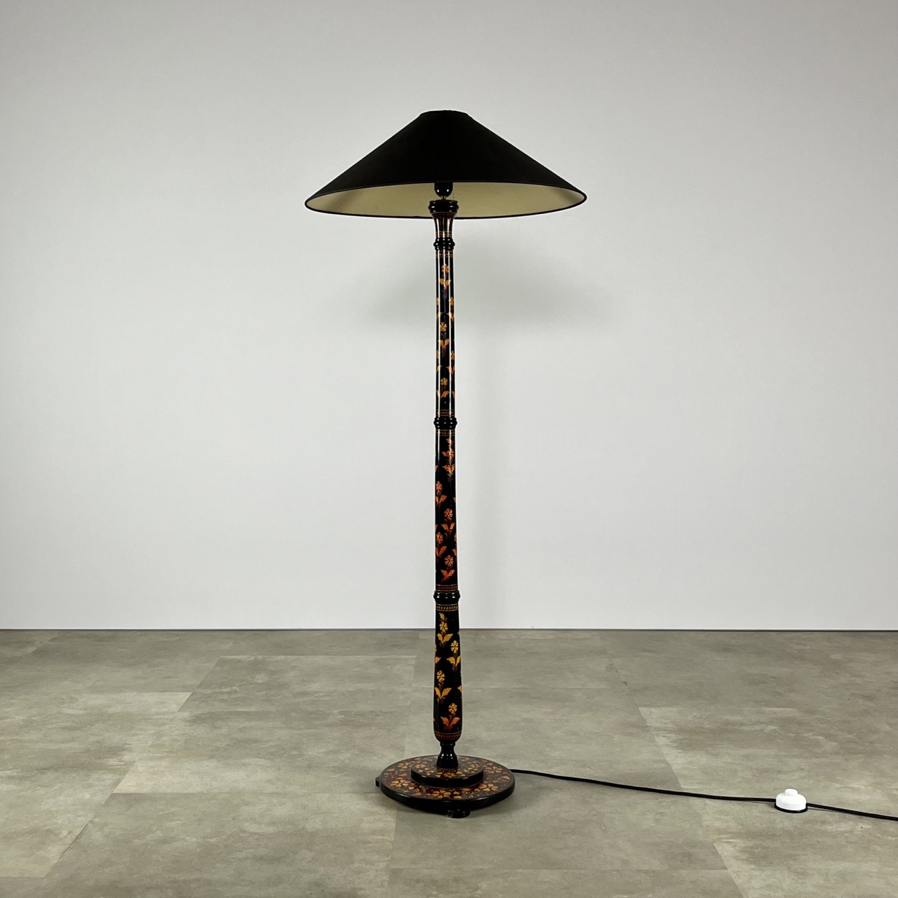 Vintage Floor Lamp Vintage Floor Lamp