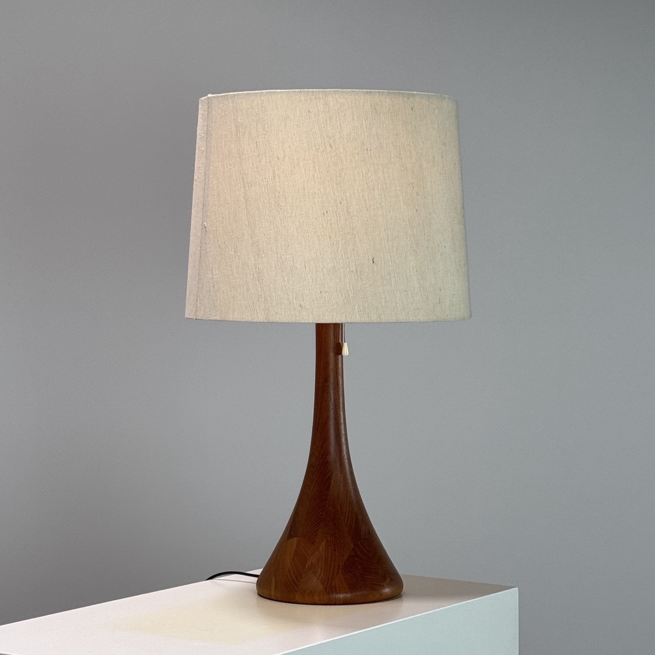 Vintage Table Lamp "7442"