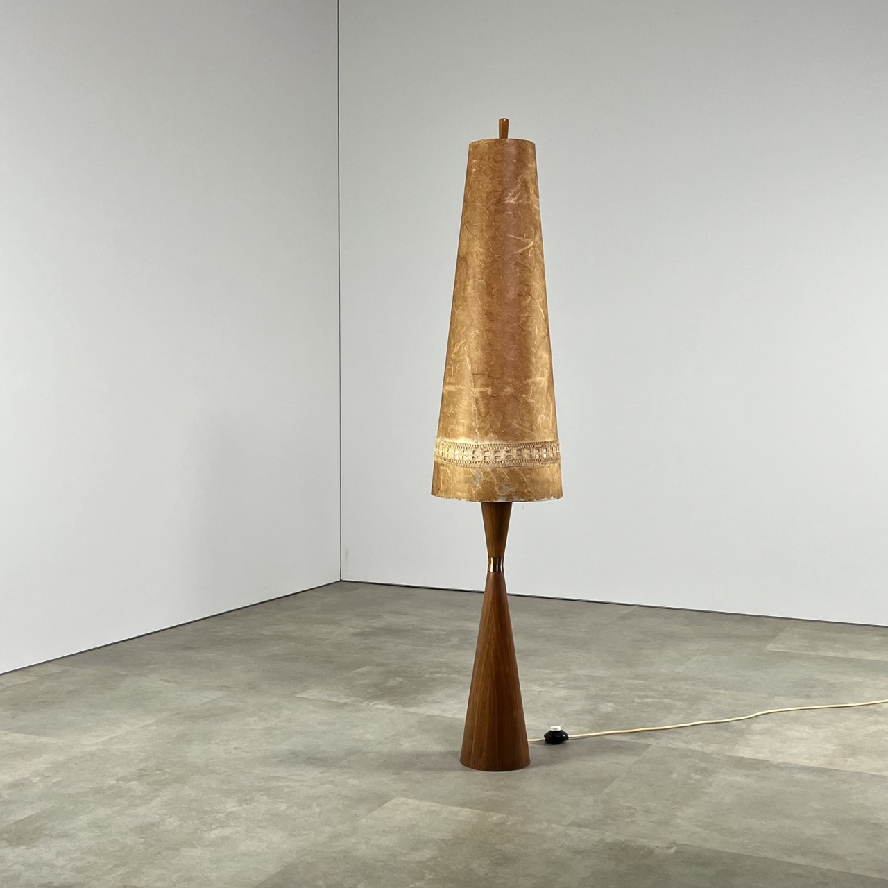 "Diabolo" Floor Lamp 