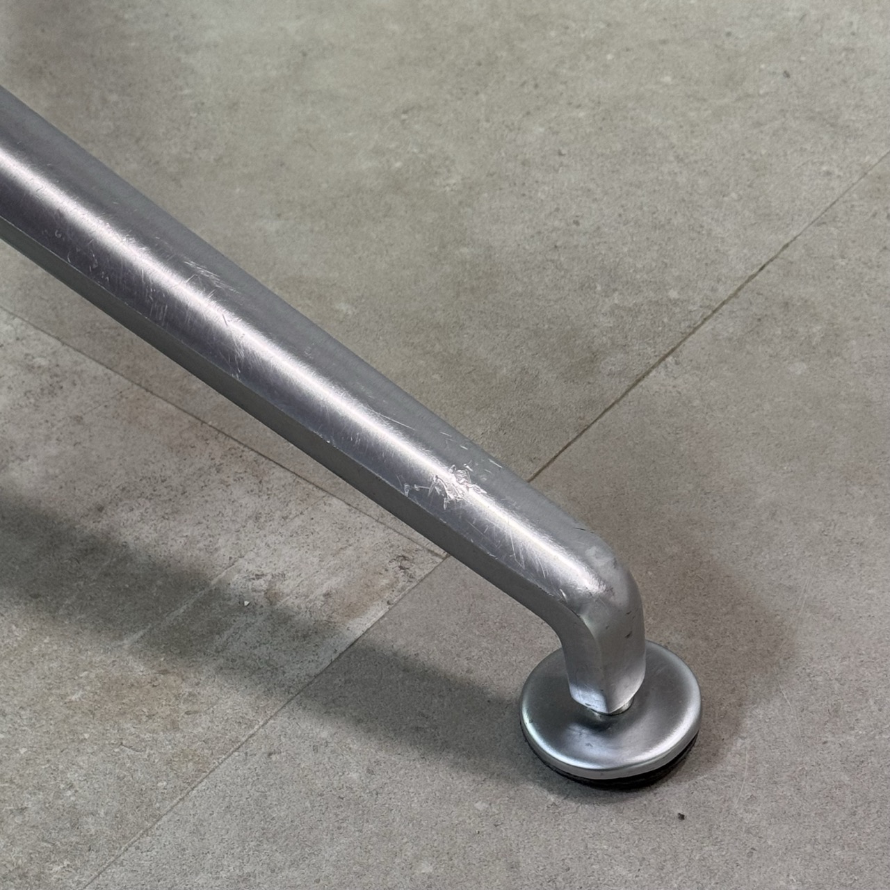 Vintage Chairs FK Tulip