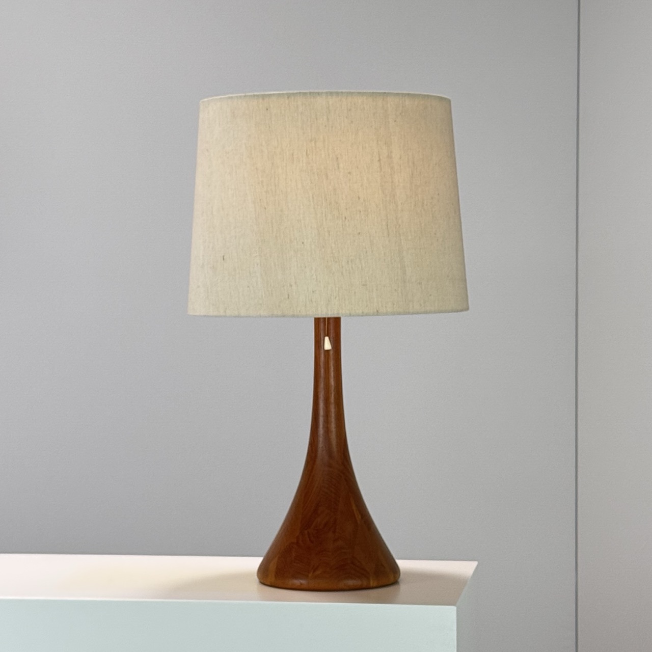 Vintage Table Lamp "7442"