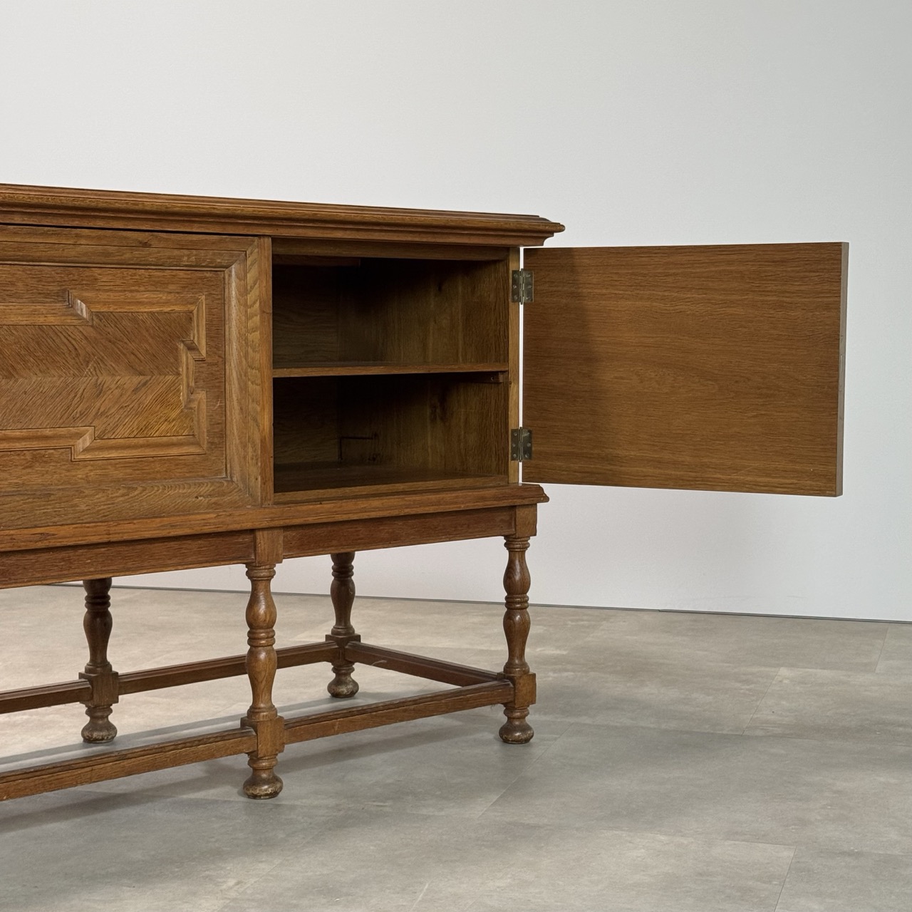 Vintage Sideboard Oak
