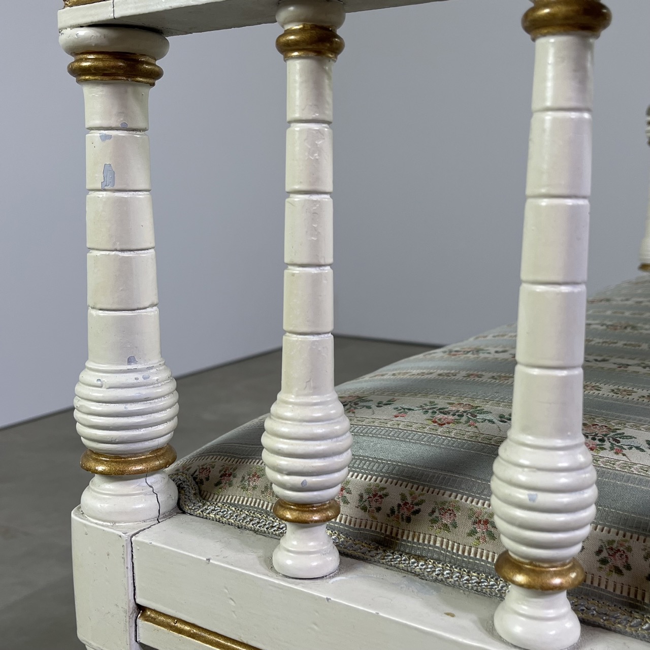 Gustavian Bench Gustavian Bench