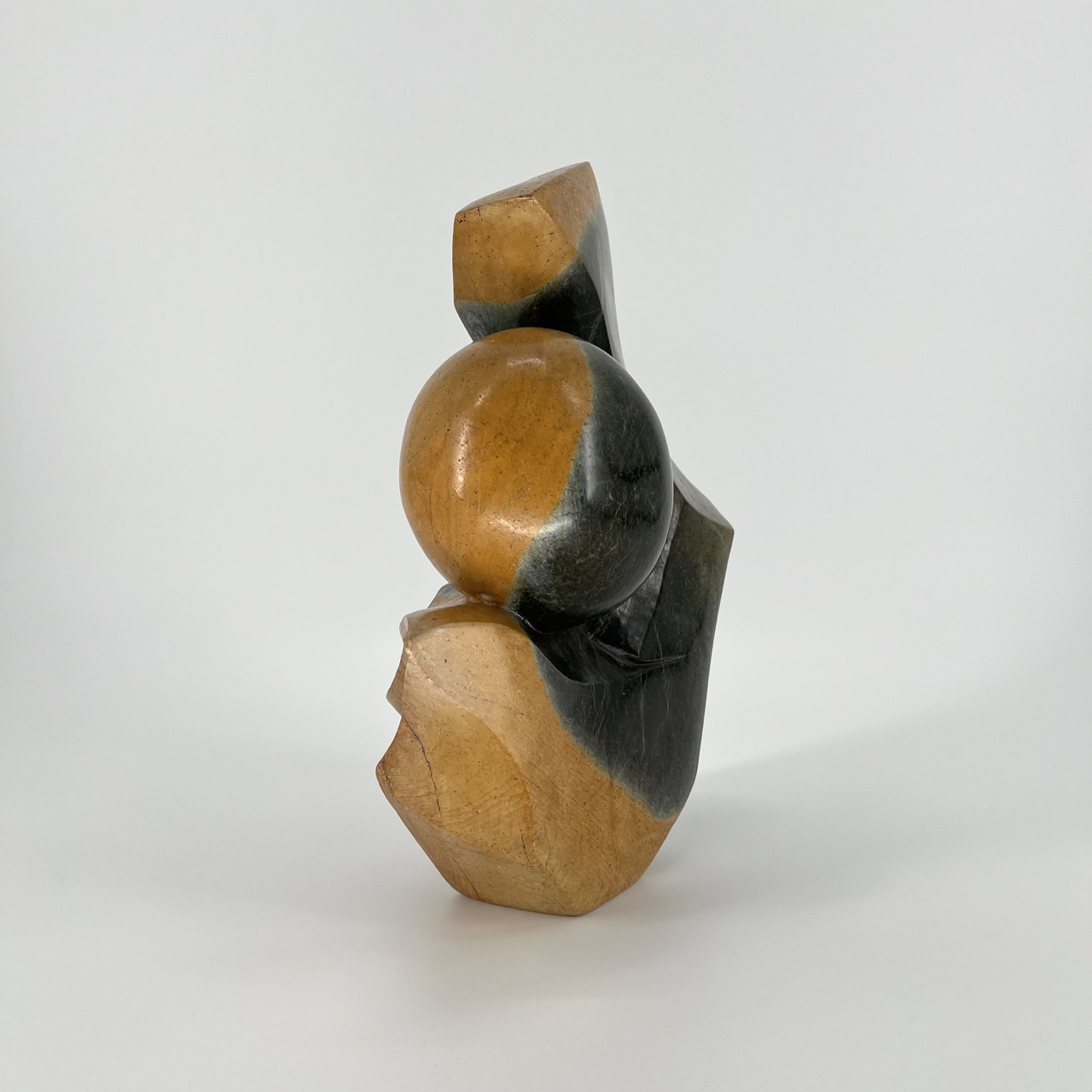 Handcrafted Sculpture Handcrafted Sculpture