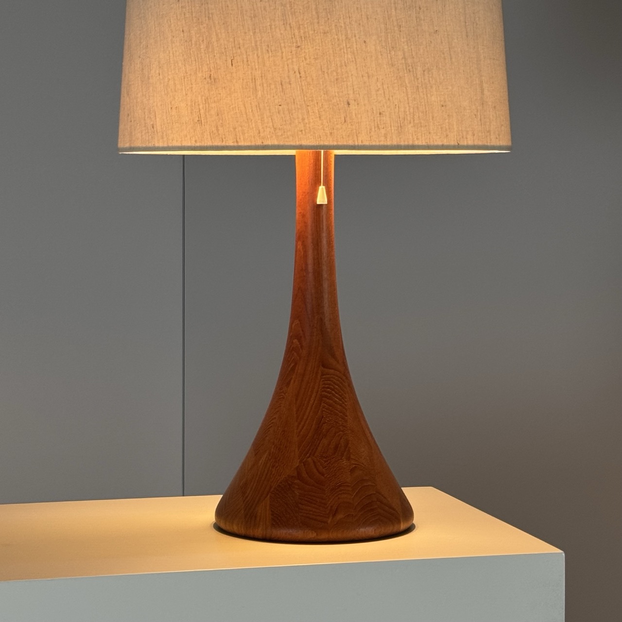 Vintage Table Lamp "7442"