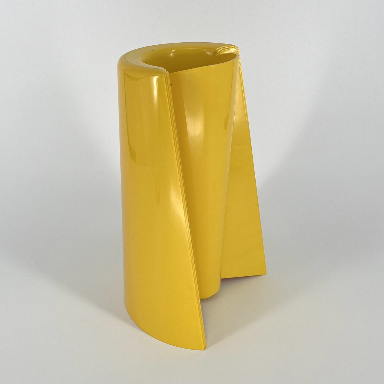 "Pago Pago" Vase "Pago Pago" Vase