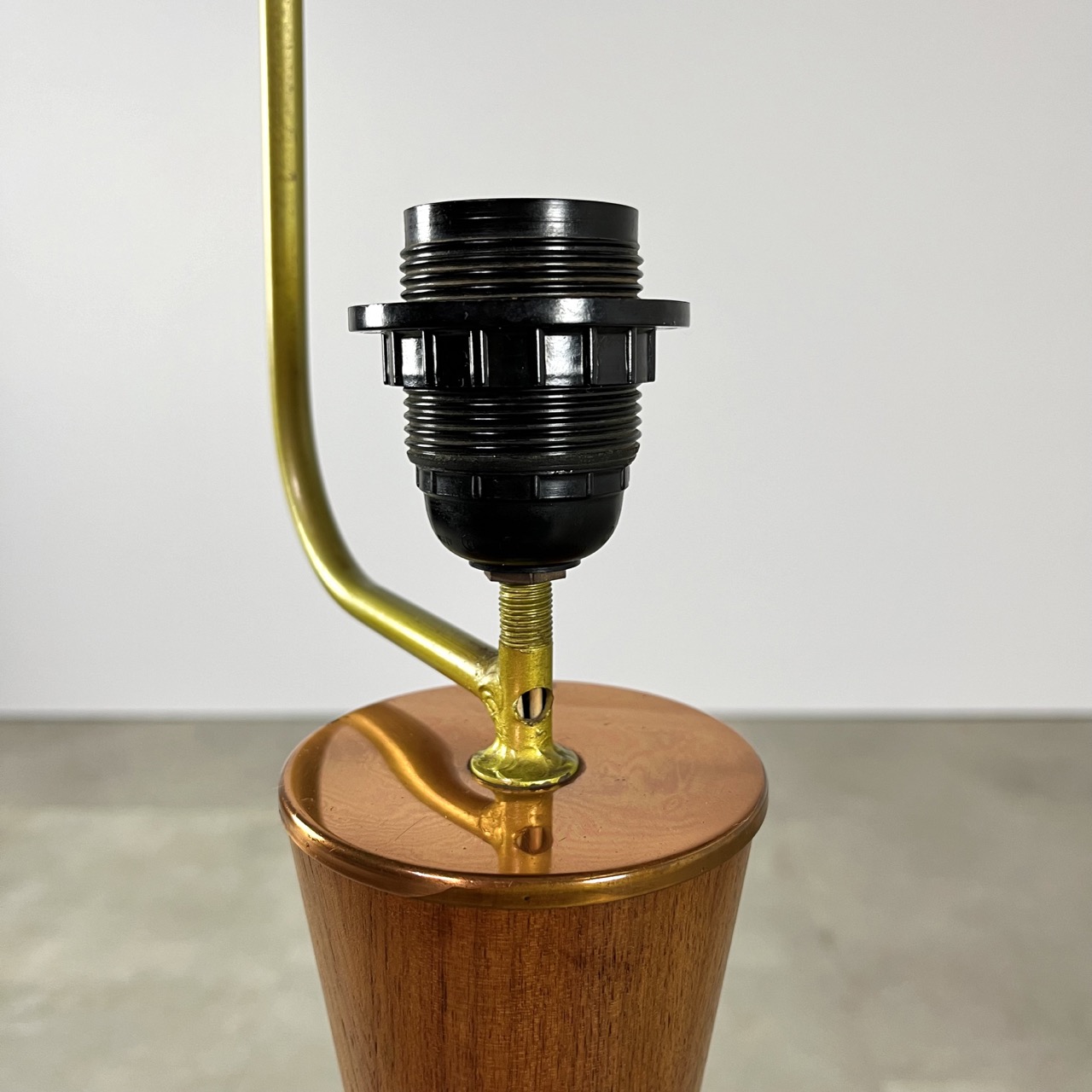 "Diabolo" Floor Lamp "Diabolo" Floor Lamp