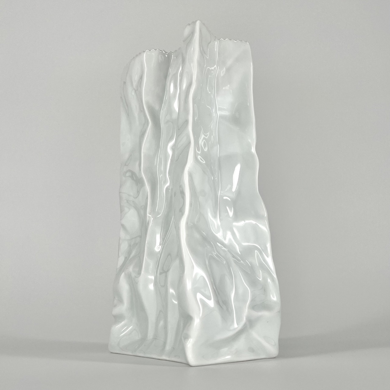 "Do not litter" Vase