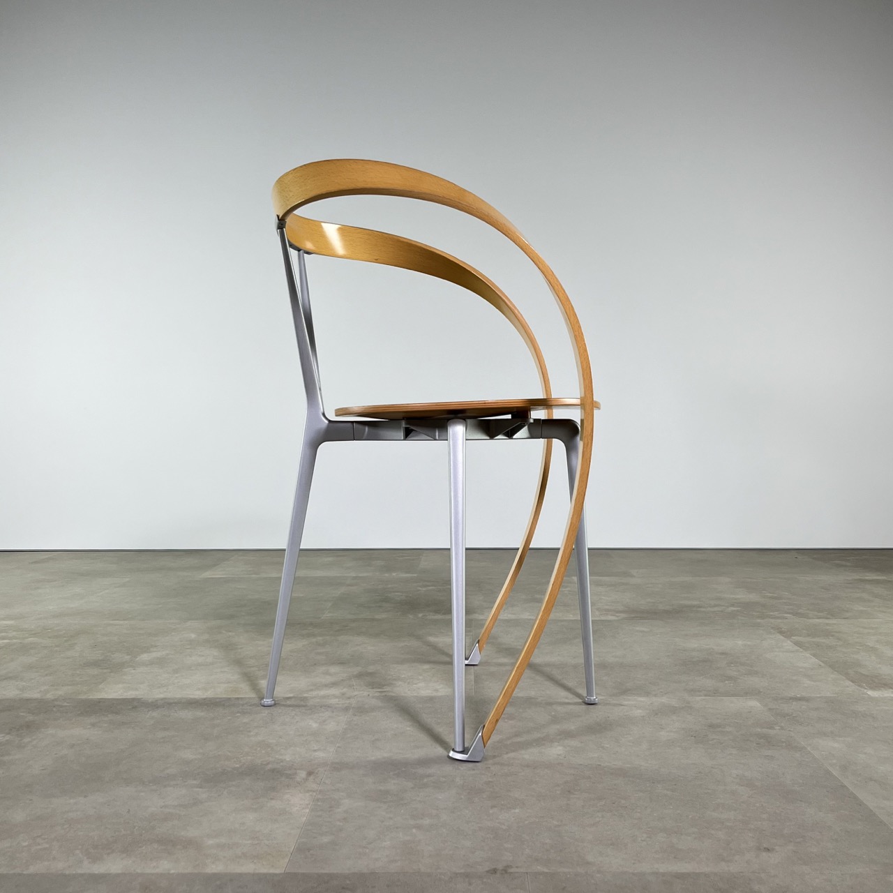 "Reverse" Chair