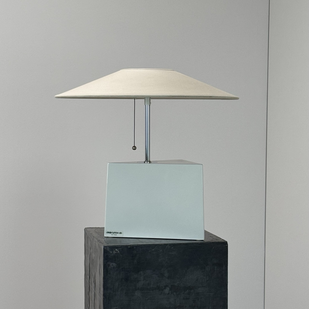 Vintage Table Lamp "Triggy"